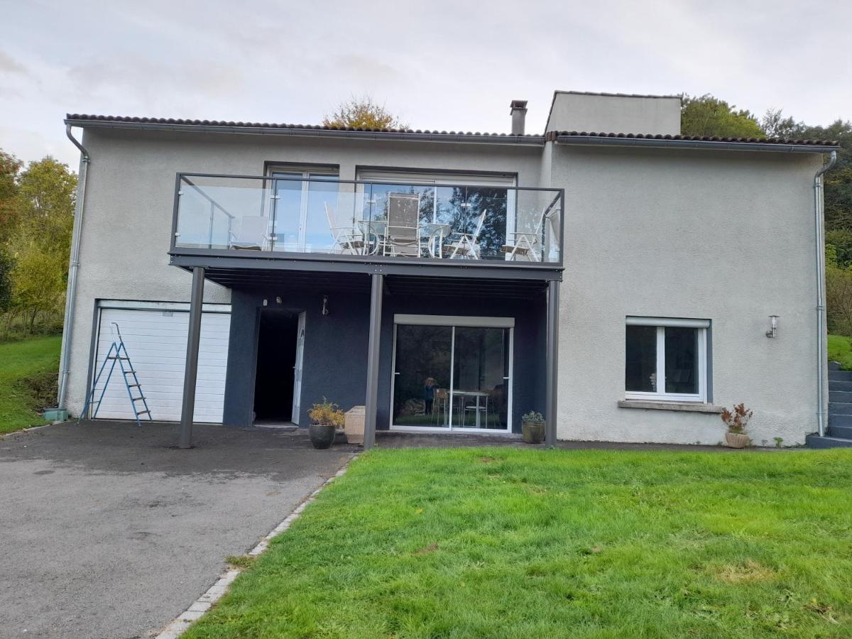 A 5 Mns Du Puy De Dome Avec Vue Imprenable Studio Rez De Jardin 24M2 Neuf A Laschamps Saint-Genes-Champanelle ภายนอก รูปภาพ
