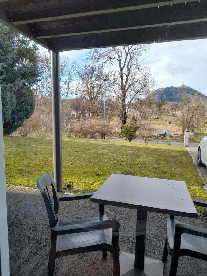 A 5 Mns Du Puy De Dome Avec Vue Imprenable Studio Rez De Jardin 24M2 Neuf A Laschamps Saint-Genes-Champanelle ภายนอก รูปภาพ